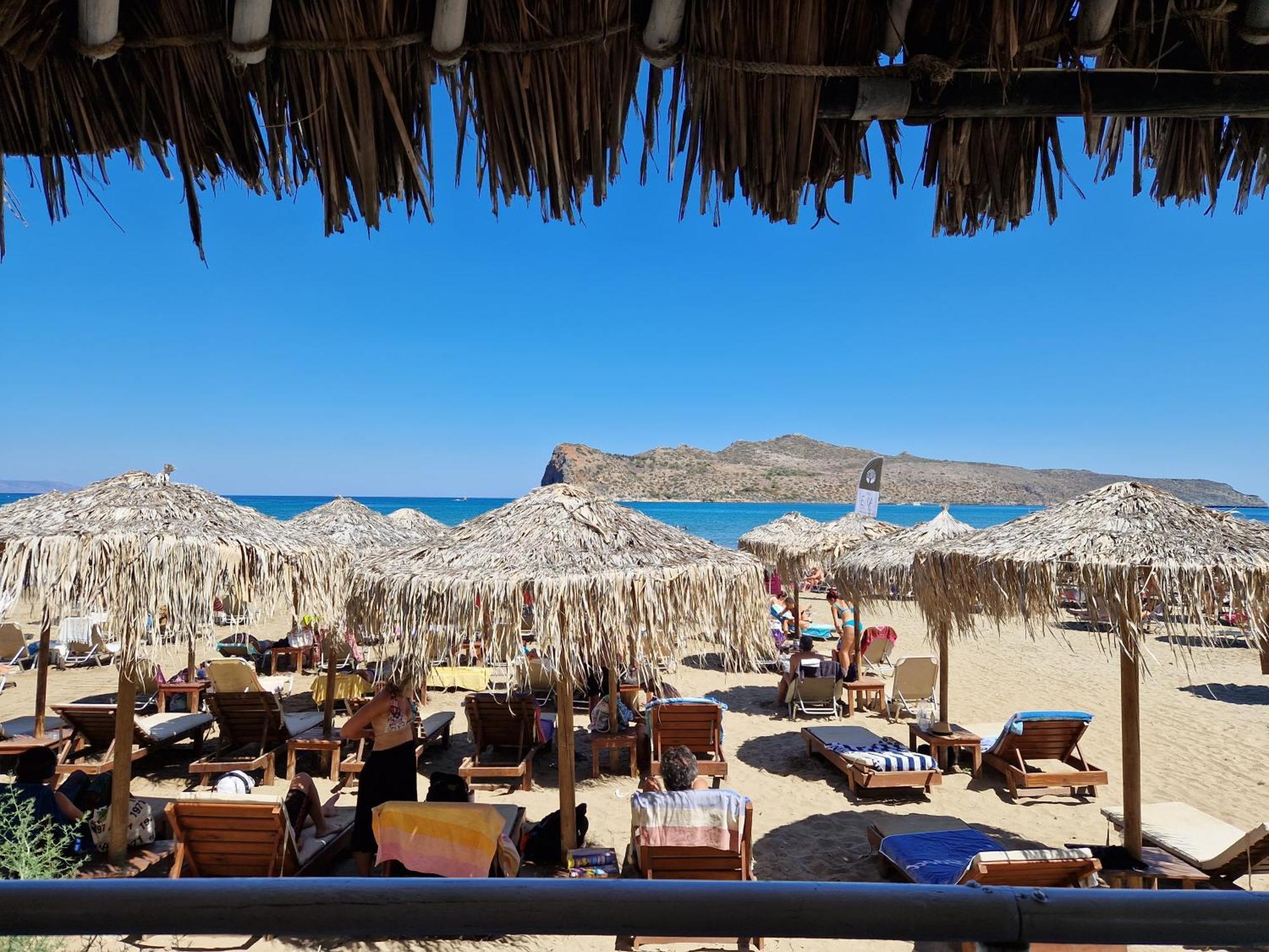 Claudia Villa 2 Agia Marina  Exterior photo